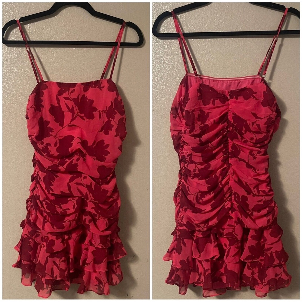 Do+Be pink floral dress! Size small/medium!
